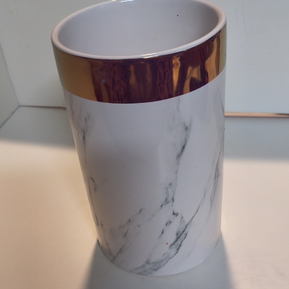 Autumn Romance Utensil Holder